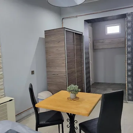 Guest house Privat Szallashelyek Baja