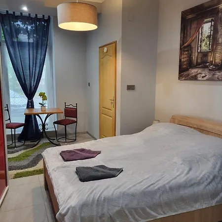Privat Szallashelyek Guest house Baja